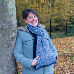 Patron PDF écharpe avec manchon intégré Baie rose