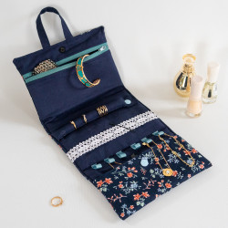 Patron couture PDF pochette à bijoux Violette, pour fille et femme