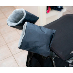Moufles pour les mains bien chaudes sur poussette 2 poignées
