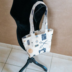 Tuto couture facile et patron PDF gratuit d'un tote bag avec fond