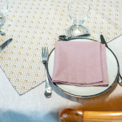 Tuto couture facile pour couper et coudre nappe et serviettes de table