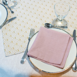 Tuto couture facile pour couper et coudre nappe et serviettes de table