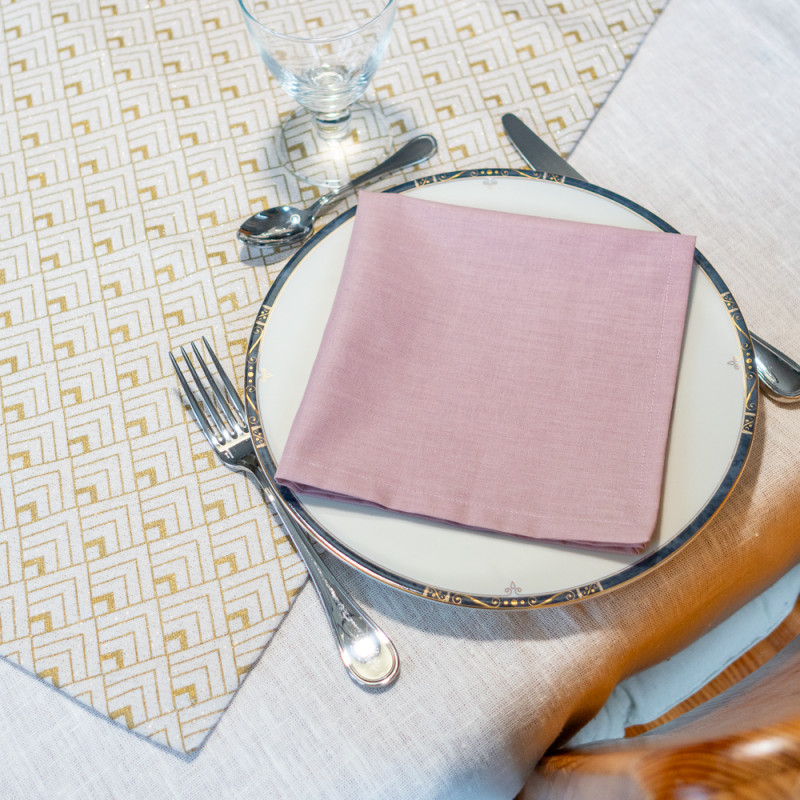 Tuto couture facile pour couper et coudre nappe et serviettes de table