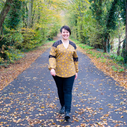 Patron PDF blouse Châtaigne, du 34 au 56, 4 statures