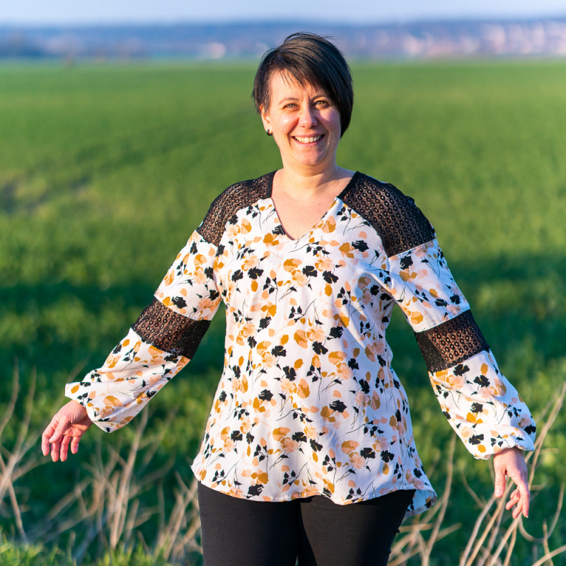 Patron PDF blouse Châtaigne, du 34 au 56, 4 statures