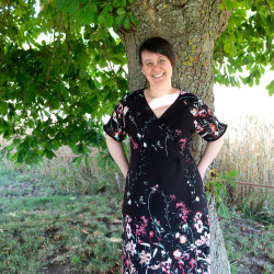 Patron PDF robe blouse portefeuille Sésame, du 34 au 56